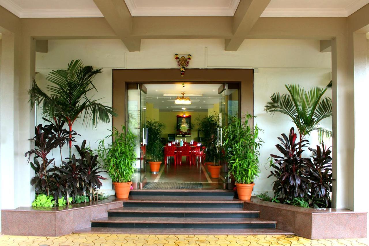 Hotel Manik Moti لونافالا المظهر الخارجي الصورة
