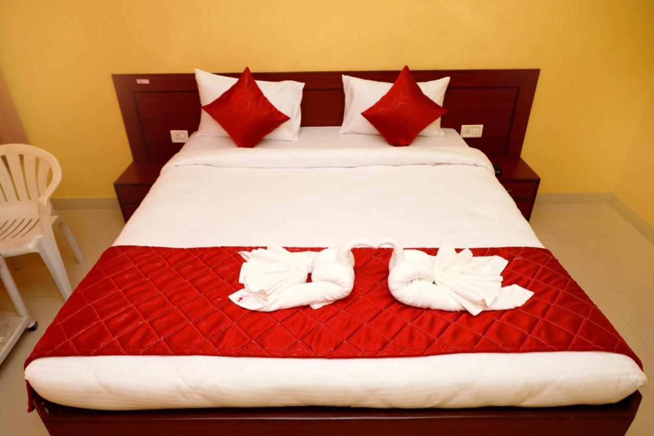 Hotel Manik Moti لونافالا المظهر الخارجي الصورة
